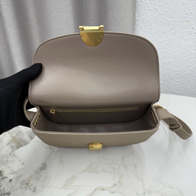 Medium Dior Medaillon Flap Bag Grained Calfskin M3920QD Khaki