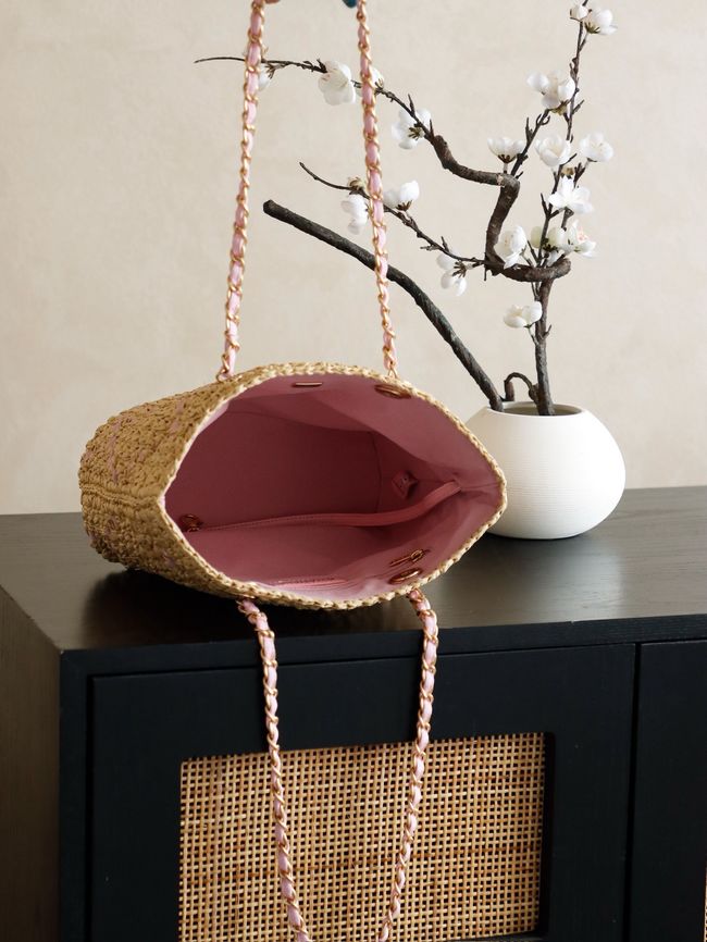 CHANEL Braided Straw Shoulder Bag AS5955 Apricot and pink