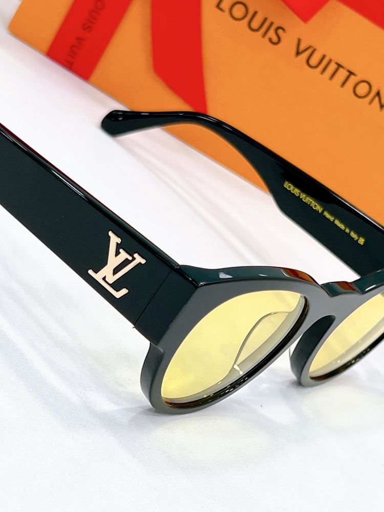 LV Sunglasses LVS00013-2