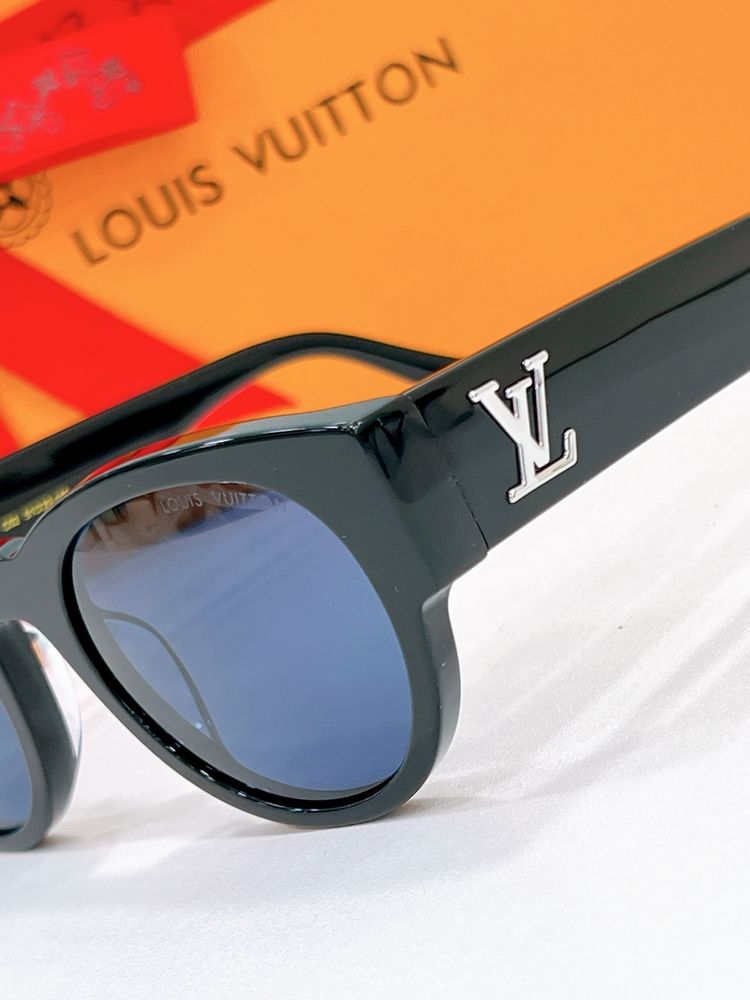 LV Sunglasses LVS00013-3
