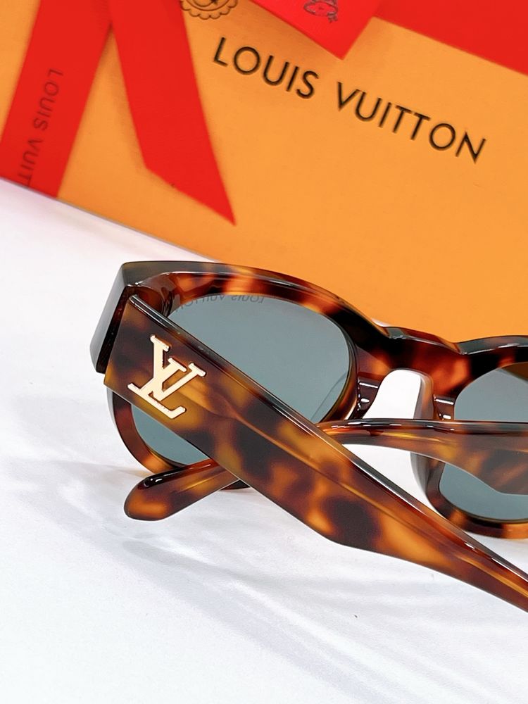 LV Sunglasses LVS00013-4