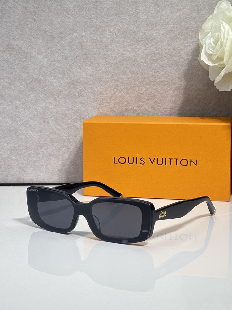 Louis Vuitton Sunglasses LVS00021-7 Louis Vuitton Sunglasses LVS00021-7