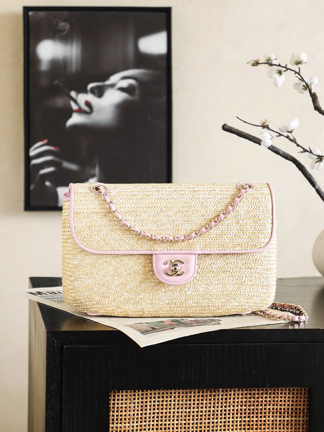 CHANEL medium Flapbag Braided Straw 66992 light purple CHANEL medium Flapbag Braided Straw 66992 light purple