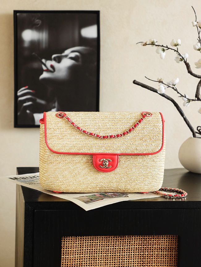 CHANEL medium Flapbag Braided Straw 66992 red CHANEL medium Flapbag Braided Straw 66992 red