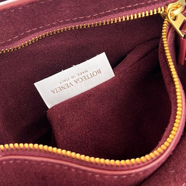 Bottega Veneta Small Andiamo P5678 CINNABAR Bottega Veneta Small Andiamo P5678 CINNABAR