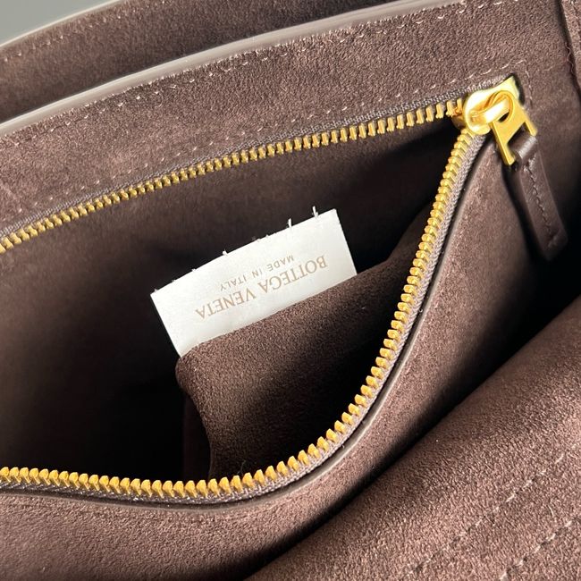 Bottega Veneta Small Andiamo P5678 Fondant Bottega Veneta Small Andiamo P5678 Fondant