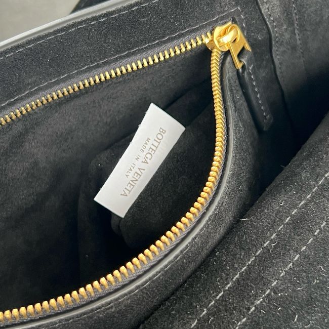 Bottega Veneta Small Andiamo P5678 black Bottega Veneta Small Andiamo P5678 black