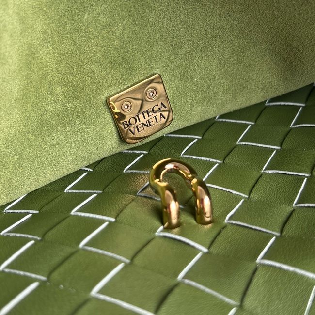 Bottega Veneta Small Andiamo P5678 green
