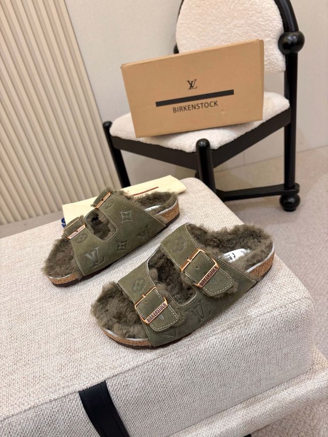 Louis Vuitton Sunset Flat Comfort Mule 1AIEC1-4 Louis Vuitton Sunset Flat Comfort Mule 1AIEC1-4