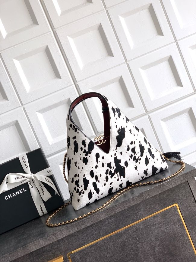 Chanel Small Shopping Bag AS6392 White & Black Chanel Small Shopping Bag AS6392 White & Black