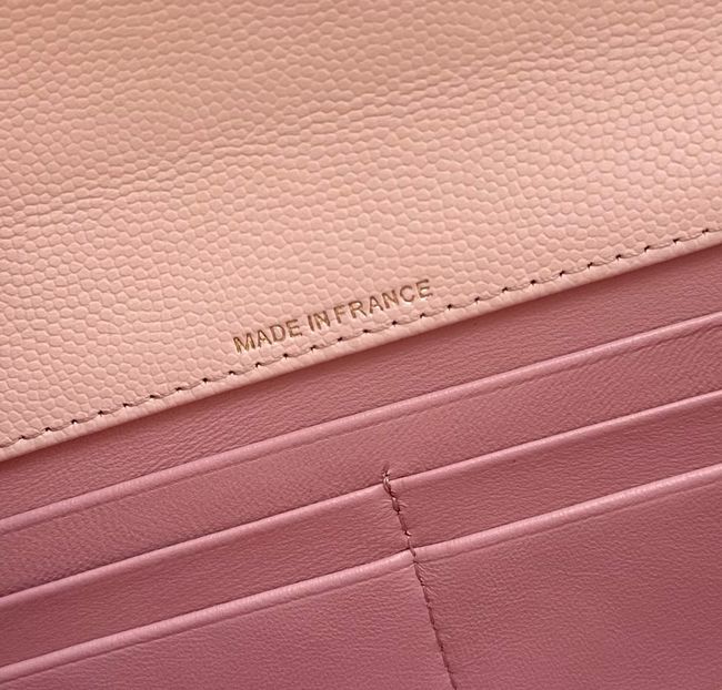 Chanel Clutch with chain AP5280 pink Chanel Clutch with chain AP5280 pink