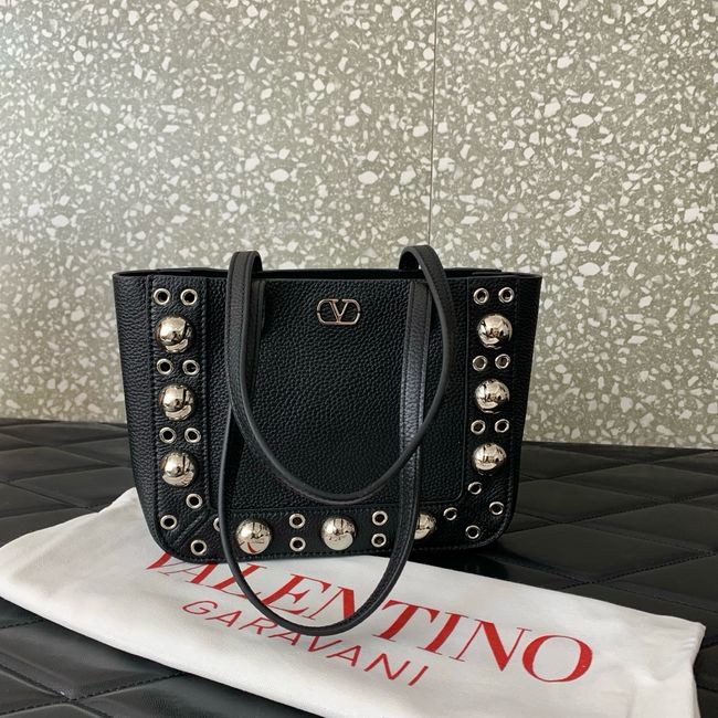 VALENTINO NELLCOTE small Calfskin Handbag WB0R78 black VALENTINO NELLCOTE small Calfskin Handbag WB0R78 black