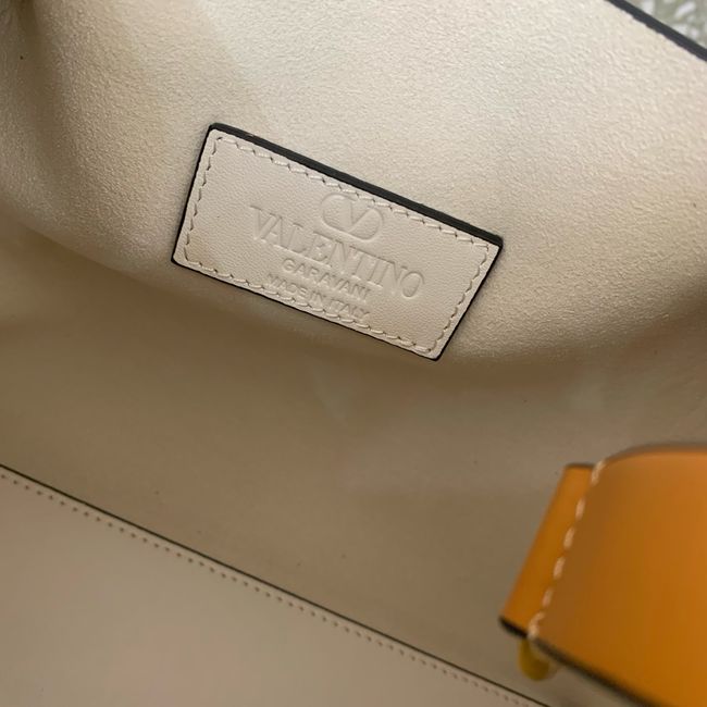 VALENTINO small Sheepskin Shoulder Bag 0112S white&brown