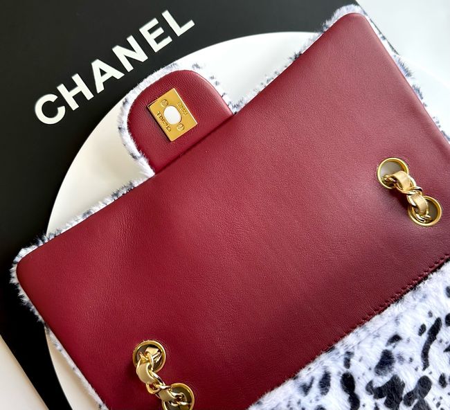 Chanel SMALL FLAP BAG AS1112 White & Black Chanel SMALL FLAP BAG AS1112 White & Black