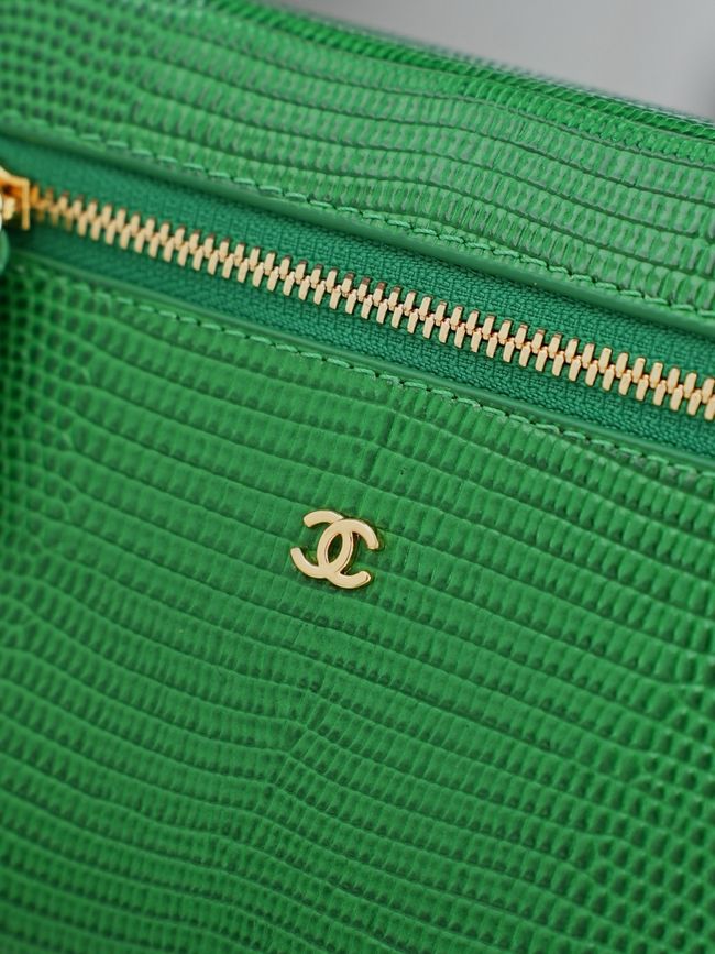 Chanel Vanity with Chain AP5195 green Chanel Vanity with Chain AP5195 green