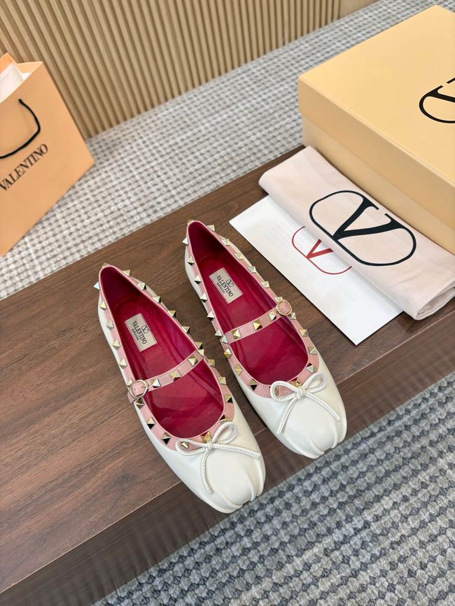 Valentino Shoes 64236-3 Valentino Shoes 64236-3