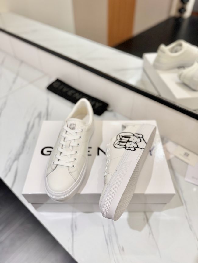 Givenchy flats 64241-11