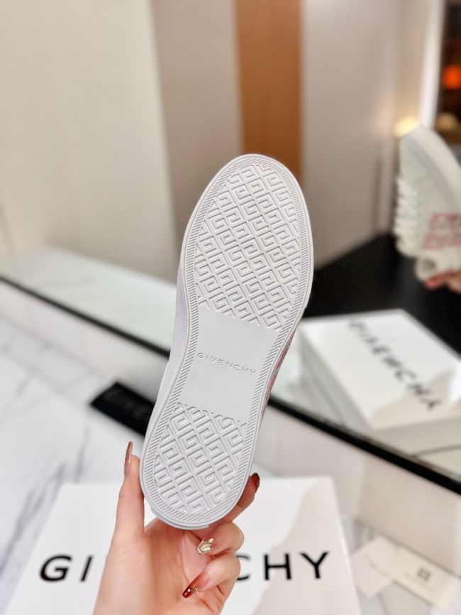 Givenchy flats 64241-2