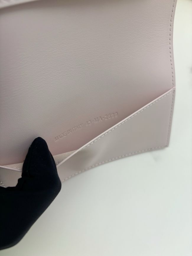 Dior Salon Passport Cover S3817O pink Dior Salon Passport Cover S3817O pink