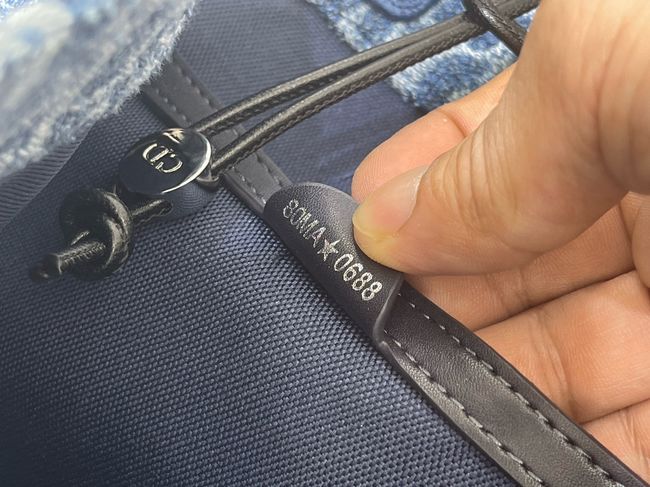 Dioriviera Medium Spongy Book Tote Blue Spongy Dior Oblique Fabric M1461PD Dioriviera Medium Spongy Book Tote Blue Spongy Dior Oblique Fabric M1461PD