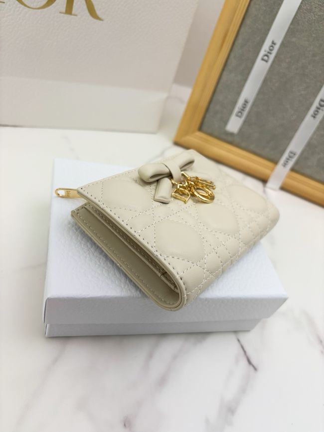 Lady Dior Dahlia Wallet Craie Cannage Lambskin S2065-1 Lady Dior Dahlia Wallet Craie Cannage Lambskin S2065-1