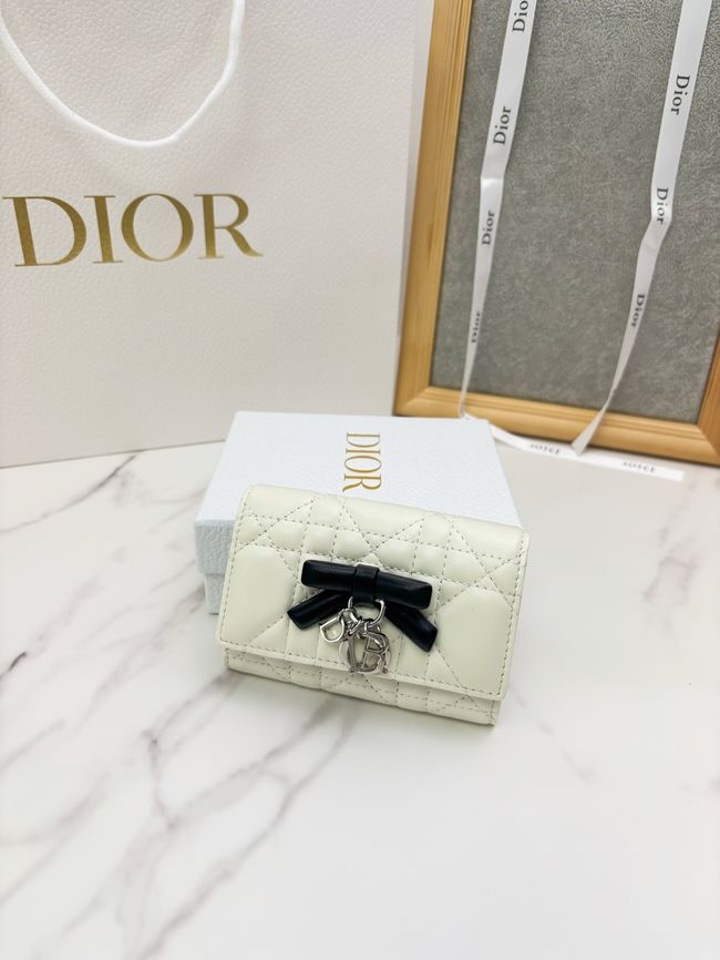 Lady Dior Dahlia card holder Craie Cannage Lambskin S2067-5 Lady Dior Dahlia card holder Craie Cannage Lambskin S2067-5