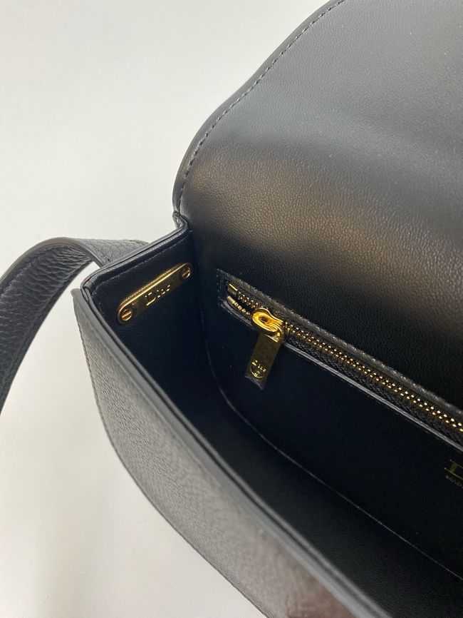 Small Dior Medaillon Flap Bag Grained Calfskin M3919Q black