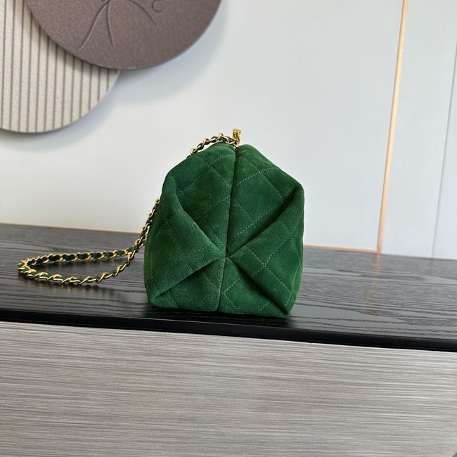 Chanel Clutch with chain AP5252 green Chanel Clutch with chain AP5252 green