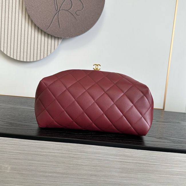 Chanel Clutch with chain Lambskin AP5252 burgundy Chanel Clutch with chain Lambskin AP5252 burgundy