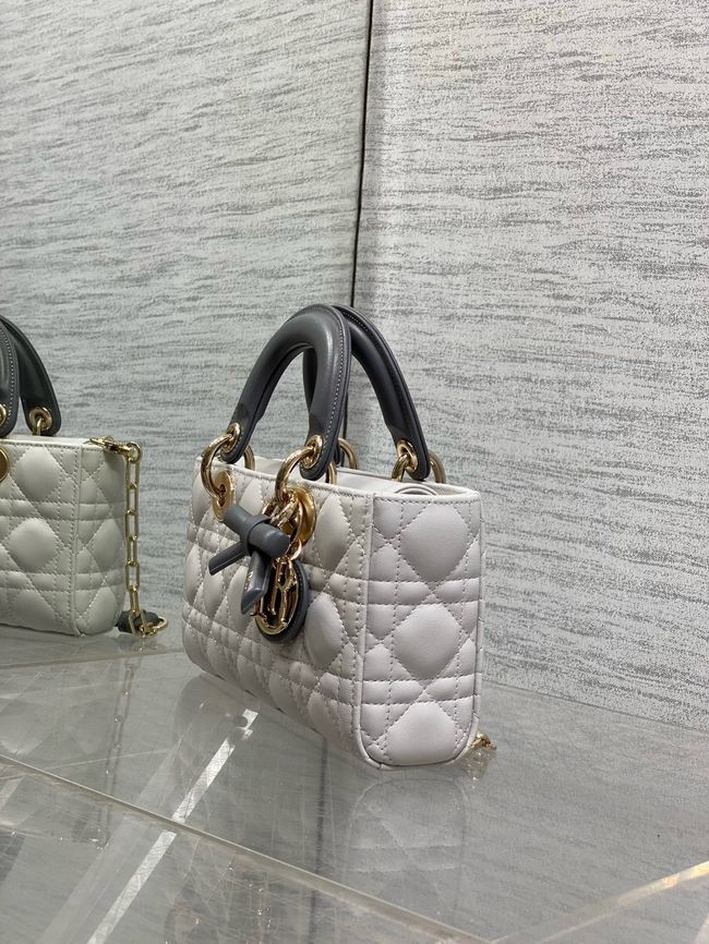 Small Lady D-Joy Bag Trench Cannage Lambskin M0613OU Latte and gray