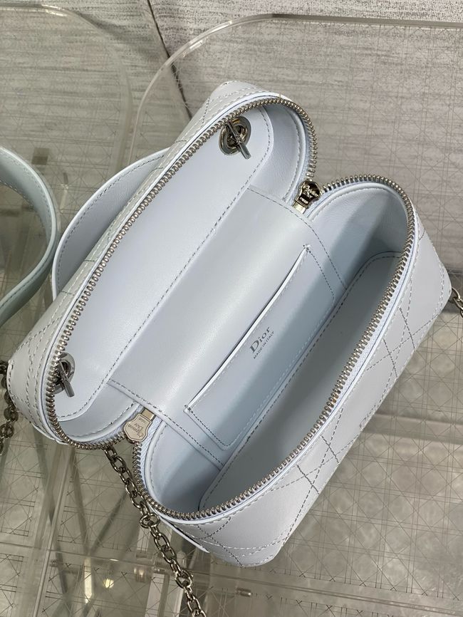 Dior Trianon Soft Vanity Mini Bag Flat Macrocannage Lambskin S4613OS ice blue Dior Trianon Soft Vanity Mini Bag Flat Macrocannage Lambskin S4613OS ice blue