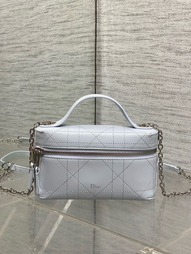 Dior Trianon Soft Vanity Mini Bag Flat Macrocannage Lambskin S4613OS ice blue Dior Trianon Soft Vanity Mini Bag Flat Macrocannage Lambskin S4613OS ice blue
