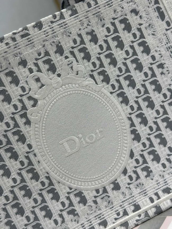 Medium Dior Book Tote with Strap Oblique Embroidery M1354PE-5