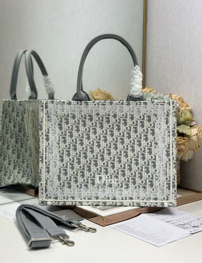 Large Dior Book Tote Cannage Embroidery M1349OEQ-2