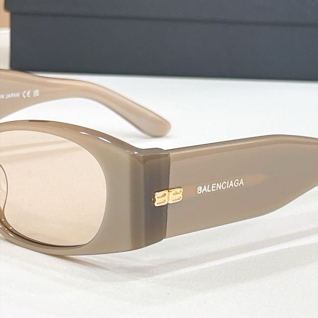 Dolce & Gabbana Sunglasses 821450-6 Dolce & Gabbana Sunglasses 821450-6