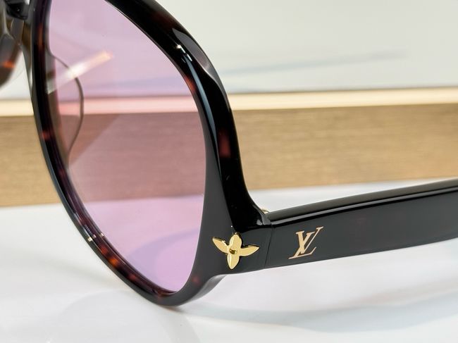 Louis Vuitton Sunglasses 821462-1 Louis Vuitton Sunglasses 821462-1