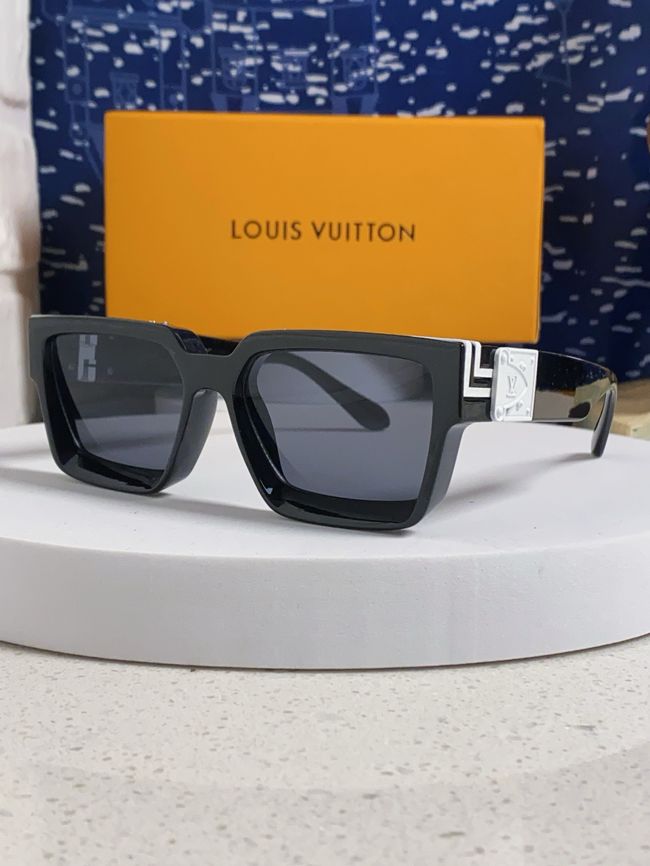 Louis Vuitton Sunglasses 821464-1