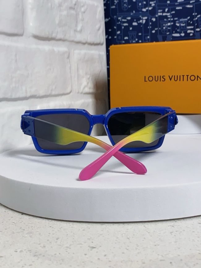 Louis Vuitton Sunglasses 821464-2 Louis Vuitton Sunglasses 821464-2