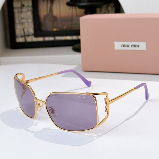 MiuMiu Sunglasses 821490-1