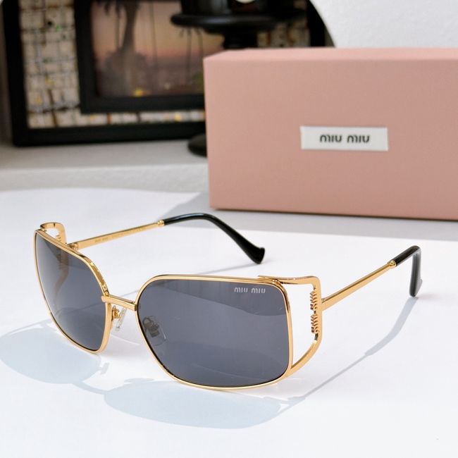MiuMiu Sunglasses 821490-7 MiuMiu Sunglasses 821490-7