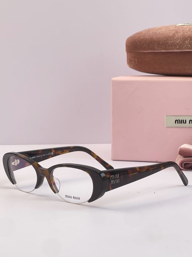 MiuMiu Sunglasses 821494-5 MiuMiu Sunglasses 821494-5