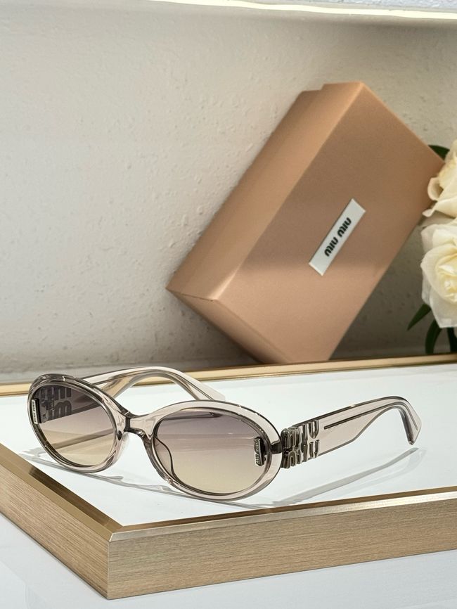 MiuMiu Sunglasses 821497-3