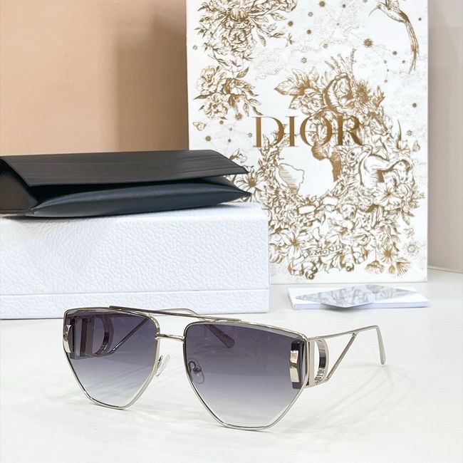 Dior Sunglasses 821533-7 Dior Sunglasses 821533-7