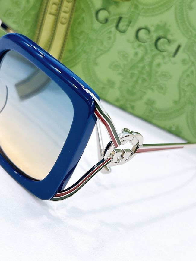 Gucci Sunglasses 821552-5