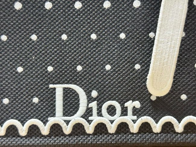 Medium Dior Book Tote with Strap Oblique Embroidery M1354PE-11 Medium Dior Book Tote with Strap Oblique Embroidery M1354PE-11