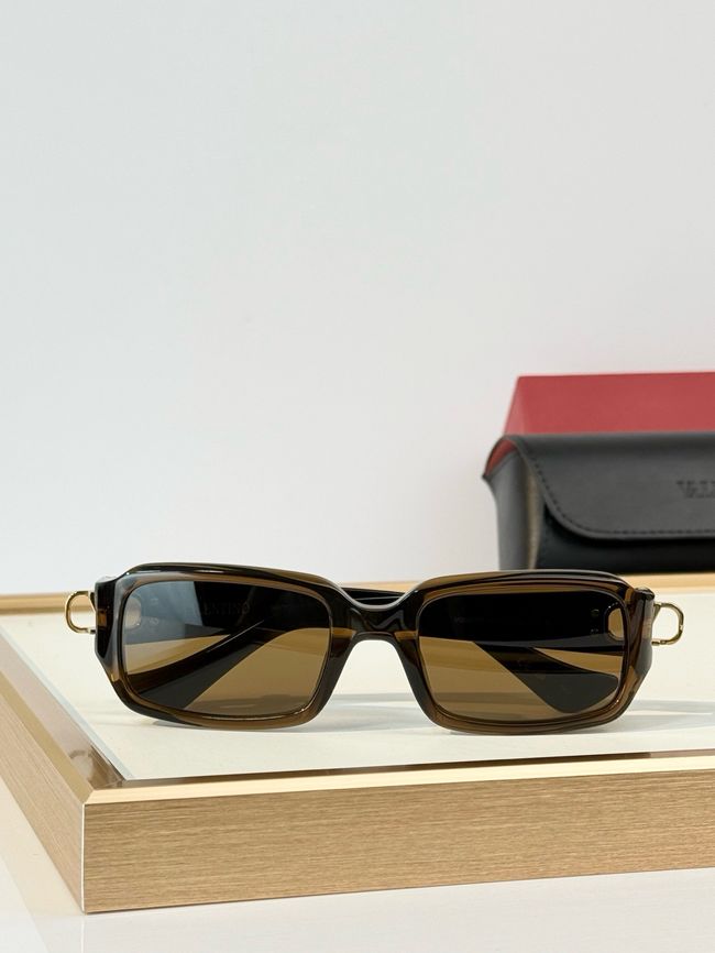 Valentino Sunglasses 821567-6
