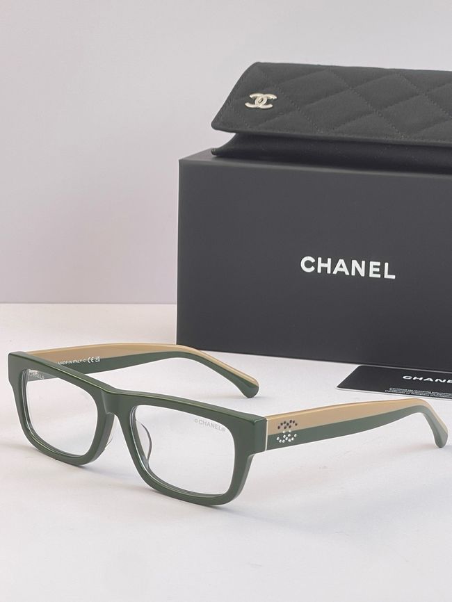 Chanel Sunglasses 821618-4