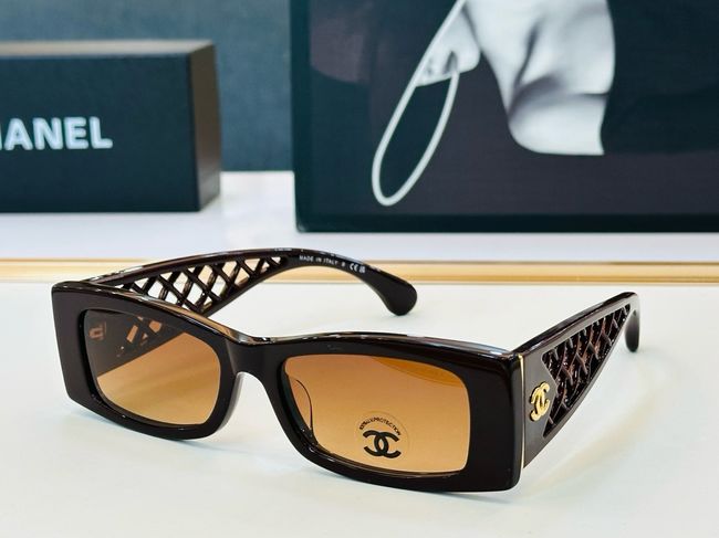 Chanel Sunglasses 821626-9