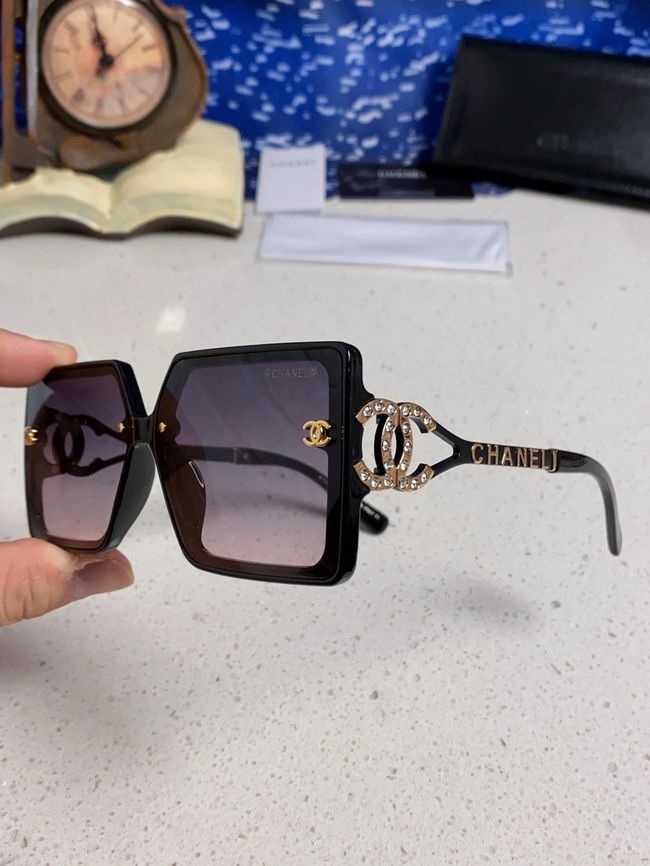 Chanel Sunglasses 821627-4 Chanel Sunglasses 821627-4