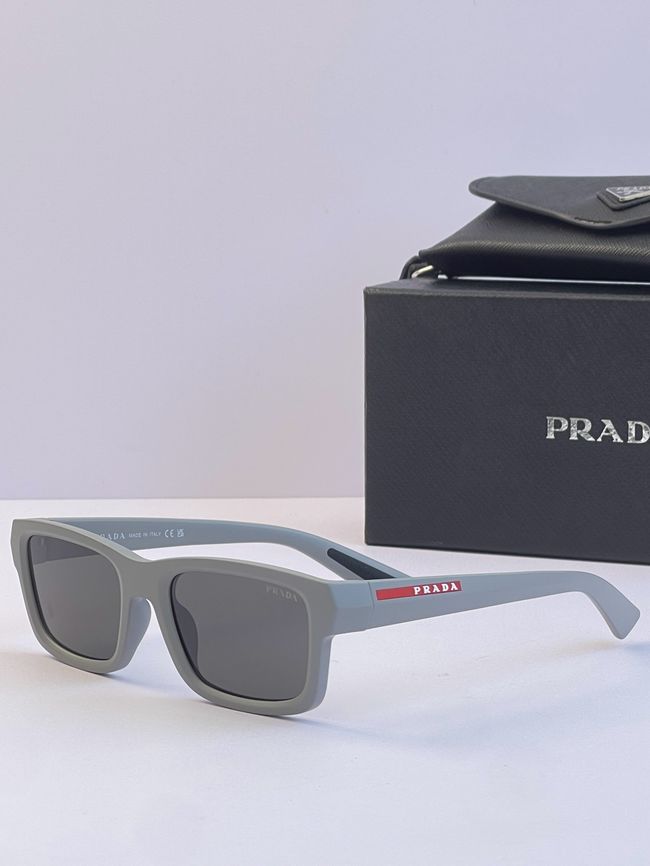 Prada Sunglasses 821613-7